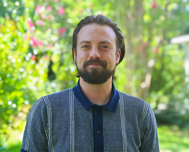 Timothy McFall headshot